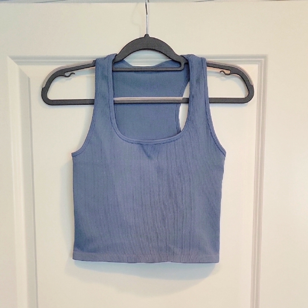 OQQ Tank Top Cropped Ribbed Round Necline Light Blue Size Large NEW